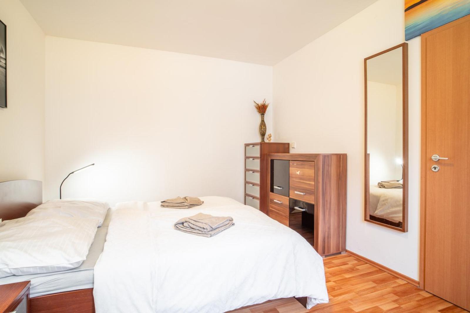 A Cozy Apartment In Bratislava Downtown Екстер'єр фото
